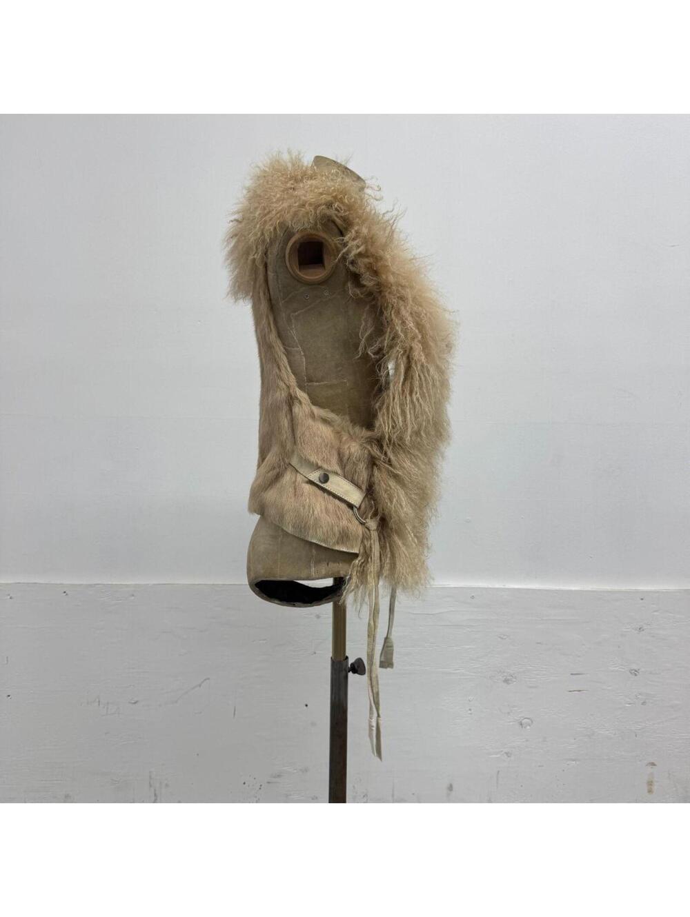 Vintage Deadstock Beige Brown Y2K Mongolian Lamb & Rabbit Fur Vest - Picture 2 of 8